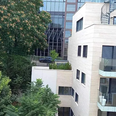 아파트 Breathtaking Balcony To The Castle *