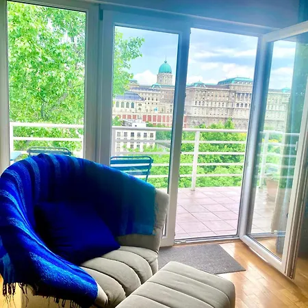 Breathtaking Balcony To The Castle 아파트 *